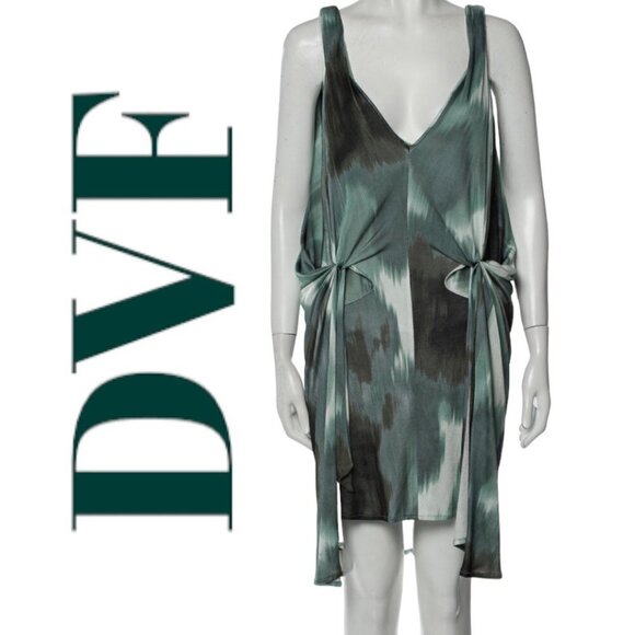 NWT DIANE VON FURSTENBERG Milton Green Watercolor Wrap Sheath Cocktail Dress, 10 - Picture 2 of 10
